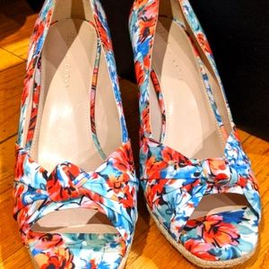 Women's Floral Print Wedge Heels